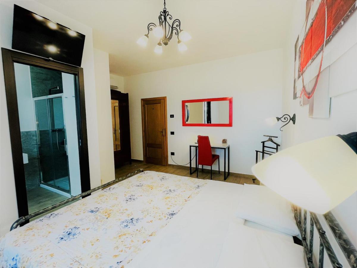 B&B Villa Incrocca Cerreto dʼEsi 外观 照片