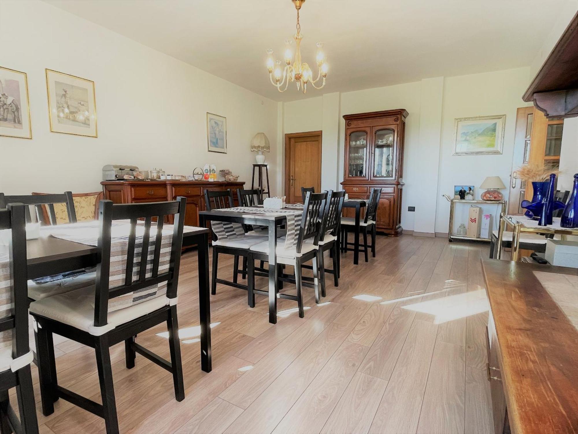 B&B Villa Incrocca Cerreto dʼEsi 外观 照片